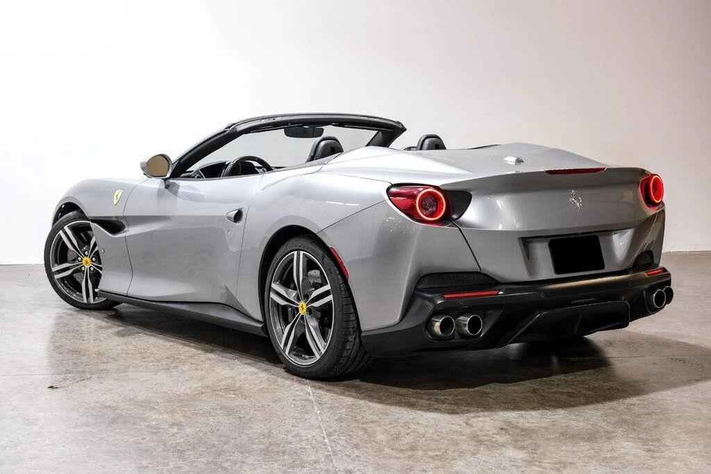 2019 Ferrari Portofino - Image 13 of 31