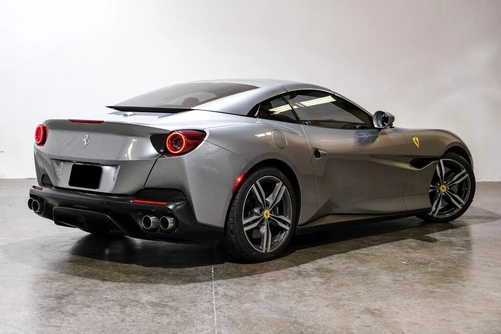 2019 Ferrari Portofino - Image 11 of 31