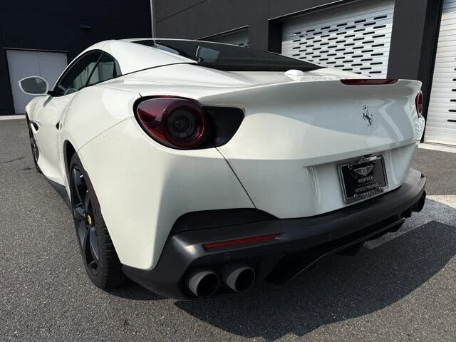2019 Ferrari Portofino - Image 26 of 31