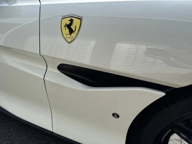 2019 Ferrari Portofino - Image 25 of 31