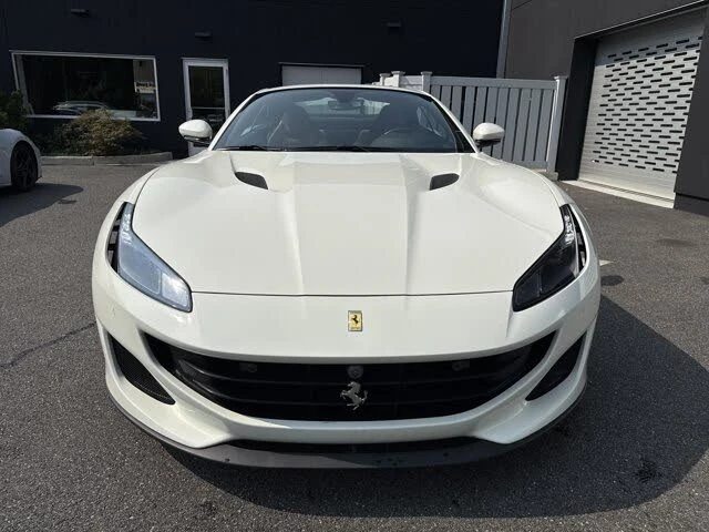 2019 Ferrari Portofino - Image 29 of 31
