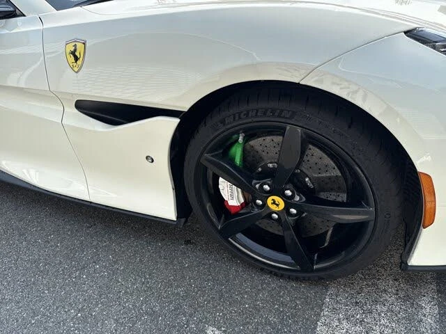 2019 Ferrari Portofino - Image 24 of 31