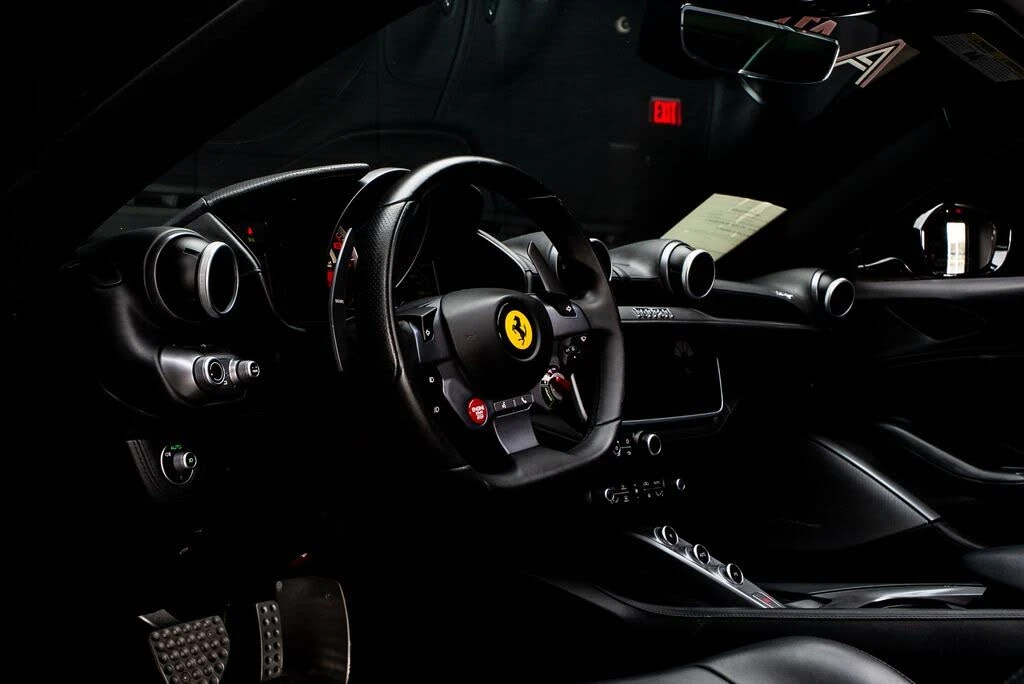 2019 Ferrari Portofino - Image 20 of 31