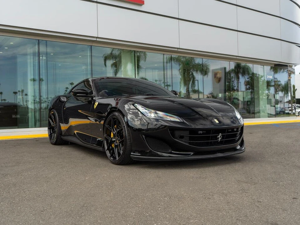 2019 Ferrari Portofino - Image 7 of 31