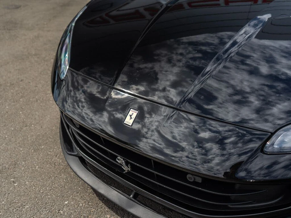 2019 Ferrari Portofino - Image 14 of 31