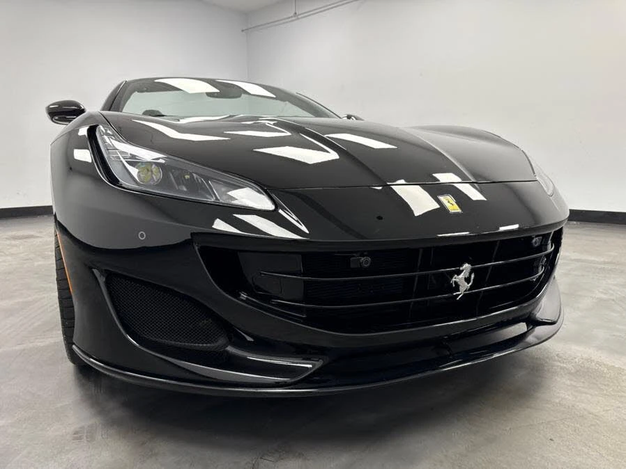 2019 Ferrari Portofino - Image 29 of 31