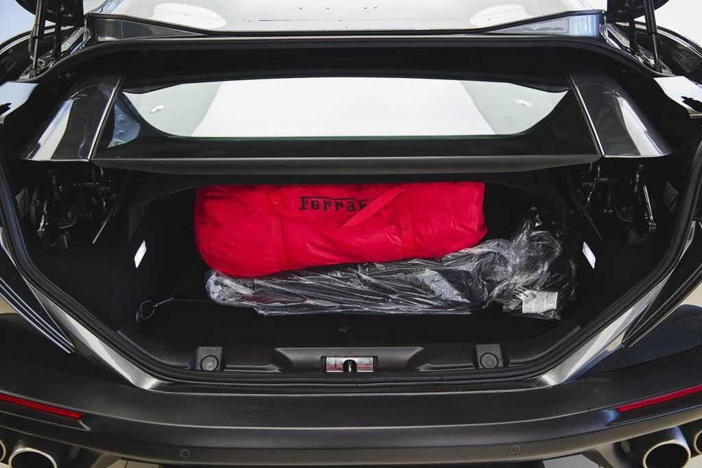 2019 Ferrari Portofino - Image 16 of 31