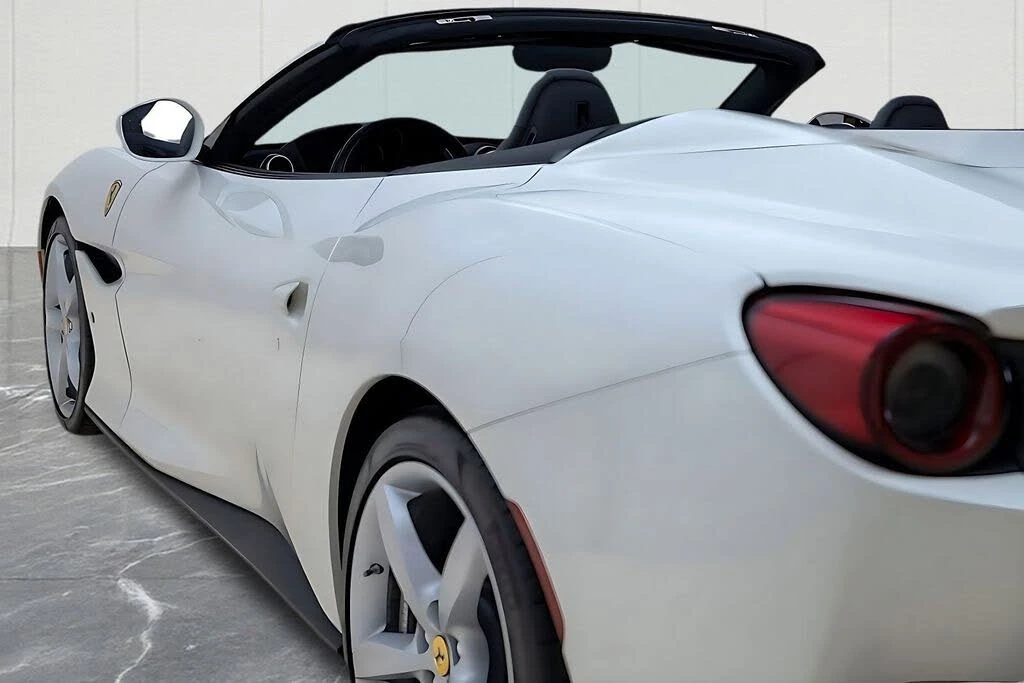 2019 Ferrari Portofino - Image 22 of 31