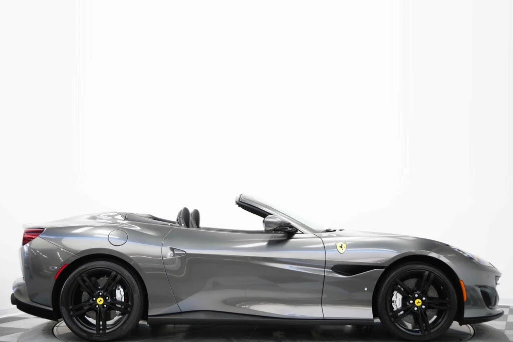 2019 Ferrari Portofino - Image 2 of 31