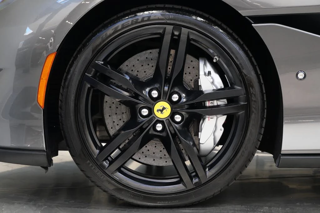 2019 Ferrari Portofino - Image 10 of 31