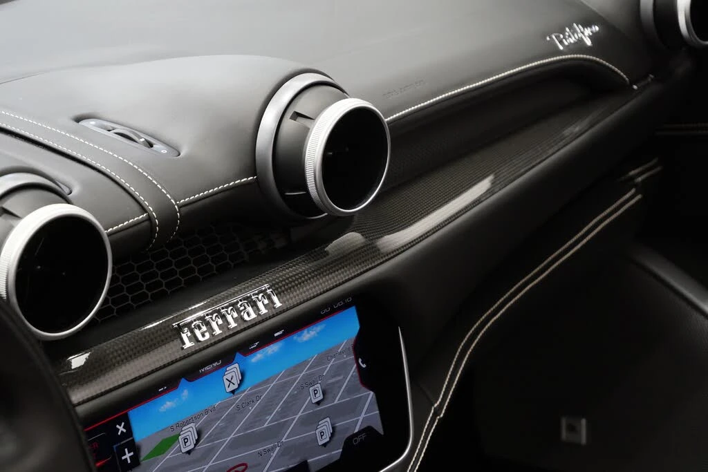 2019 Ferrari Portofino - Image 30 of 31