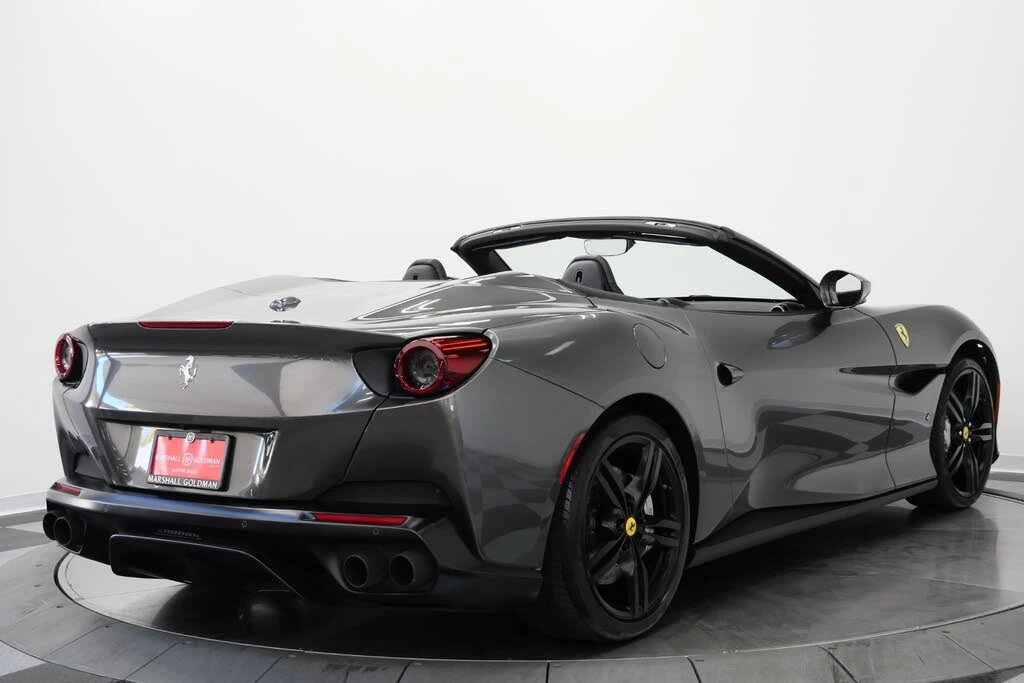 2019 Ferrari Portofino - Image 9 of 31