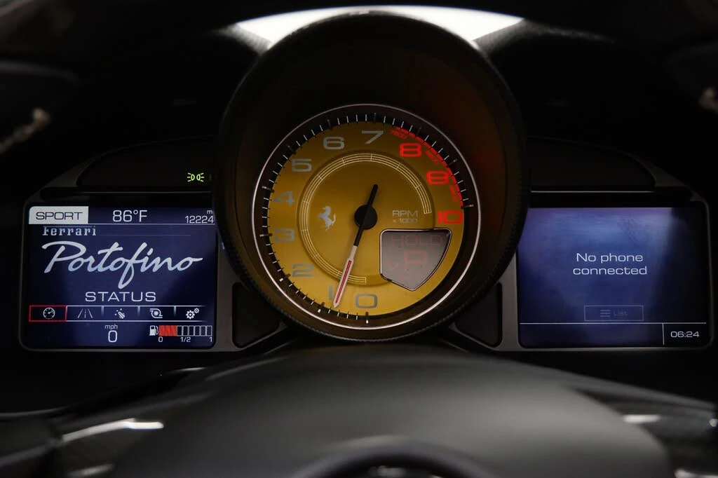 2019 Ferrari Portofino - Image 22 of 31