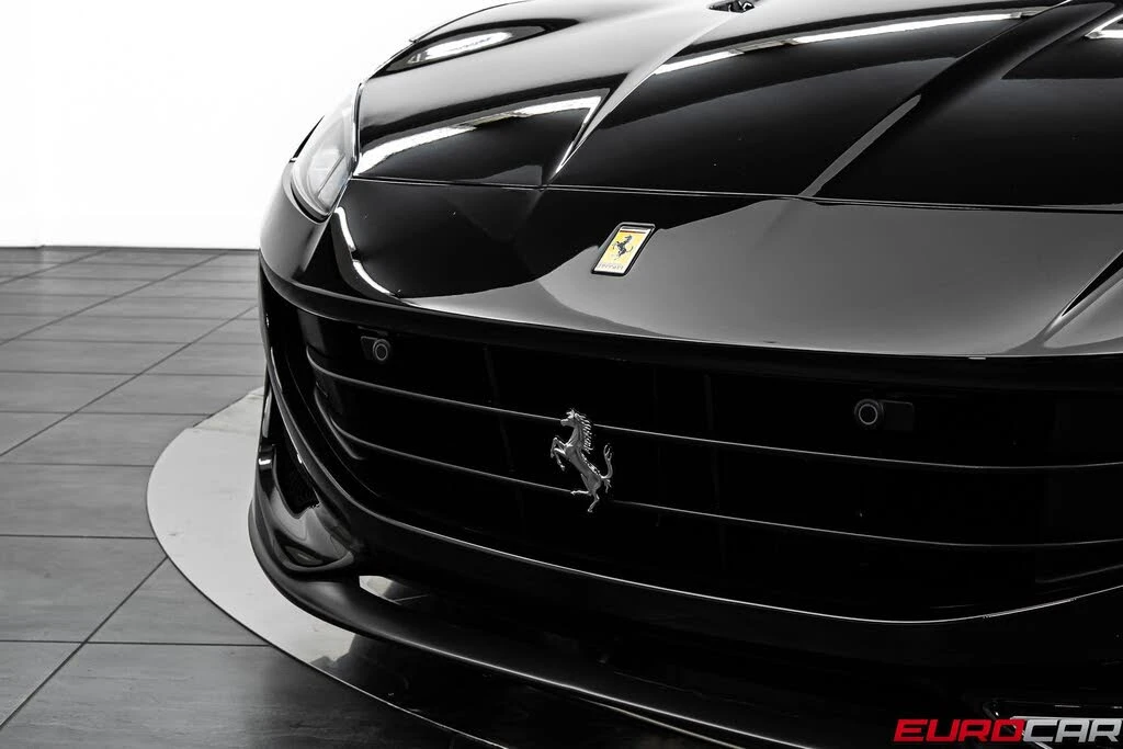 2019 Ferrari Portofino - Image 11 of 31