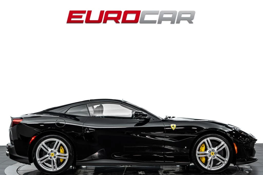 2019 Ferrari Portofino - Image 8 of 31