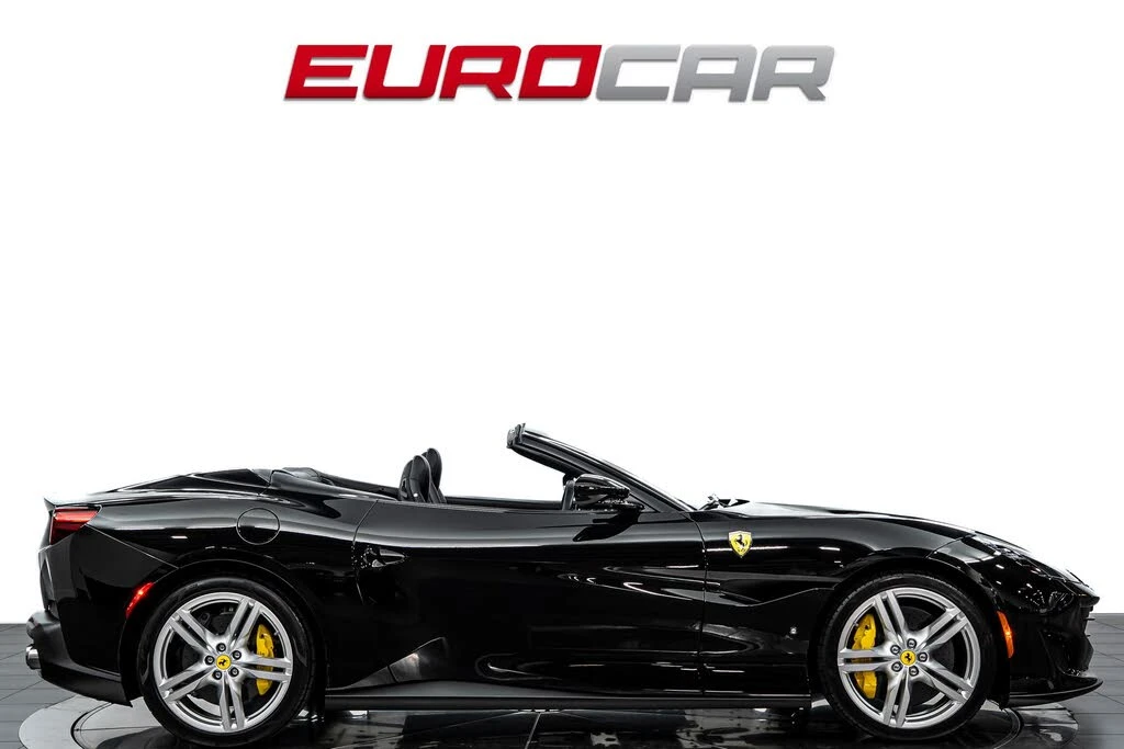 2019 Ferrari Portofino - Image 7 of 31