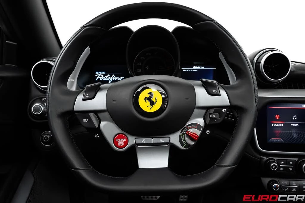 2019 Ferrari Portofino - Image 30 of 31