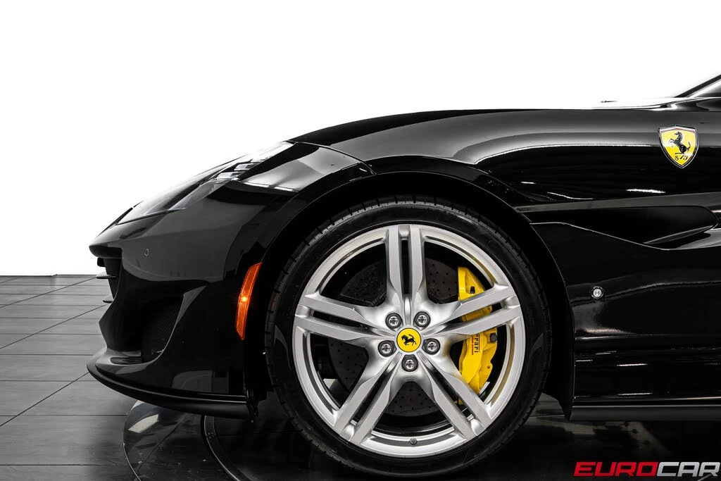 2019 Ferrari Portofino - Image 15 of 31