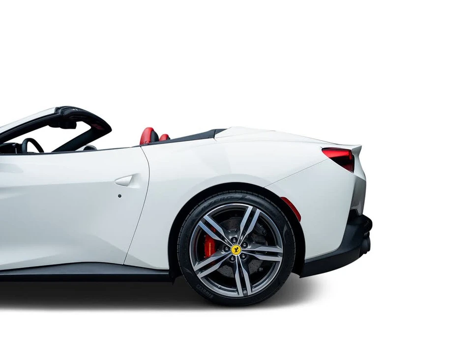 2019 Ferrari Portofino - Image 24 of 31