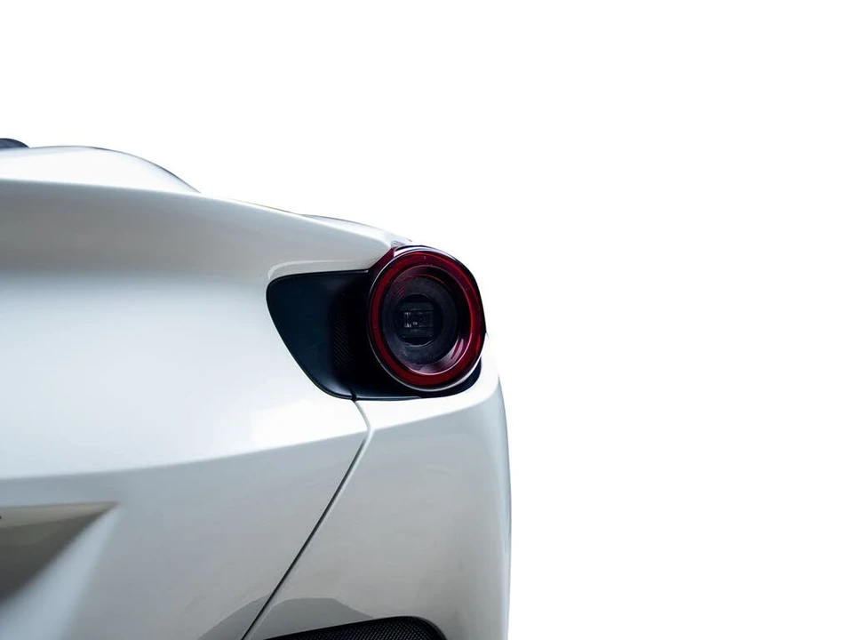 2019 Ferrari Portofino - Image 15 of 31