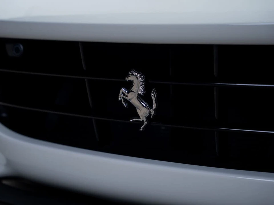 2019 Ferrari Portofino - Image 6 of 31