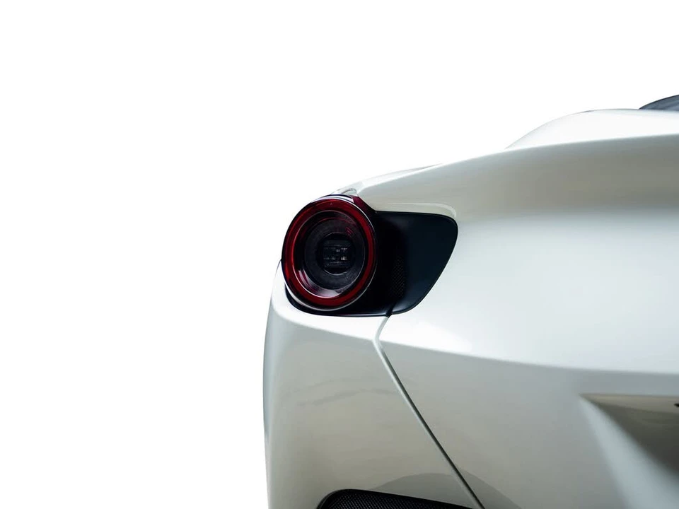 2019 Ferrari Portofino - Image 14 of 31