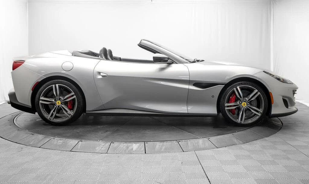 2019 Ferrari Portofino - Image 8 of 31