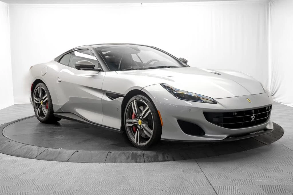 2019 Ferrari Portofino - Image 9 of 31