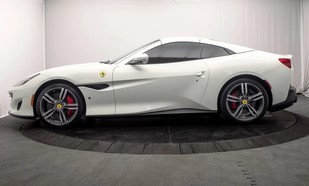 2019 Ferrari Portofino - Image 15 of 31