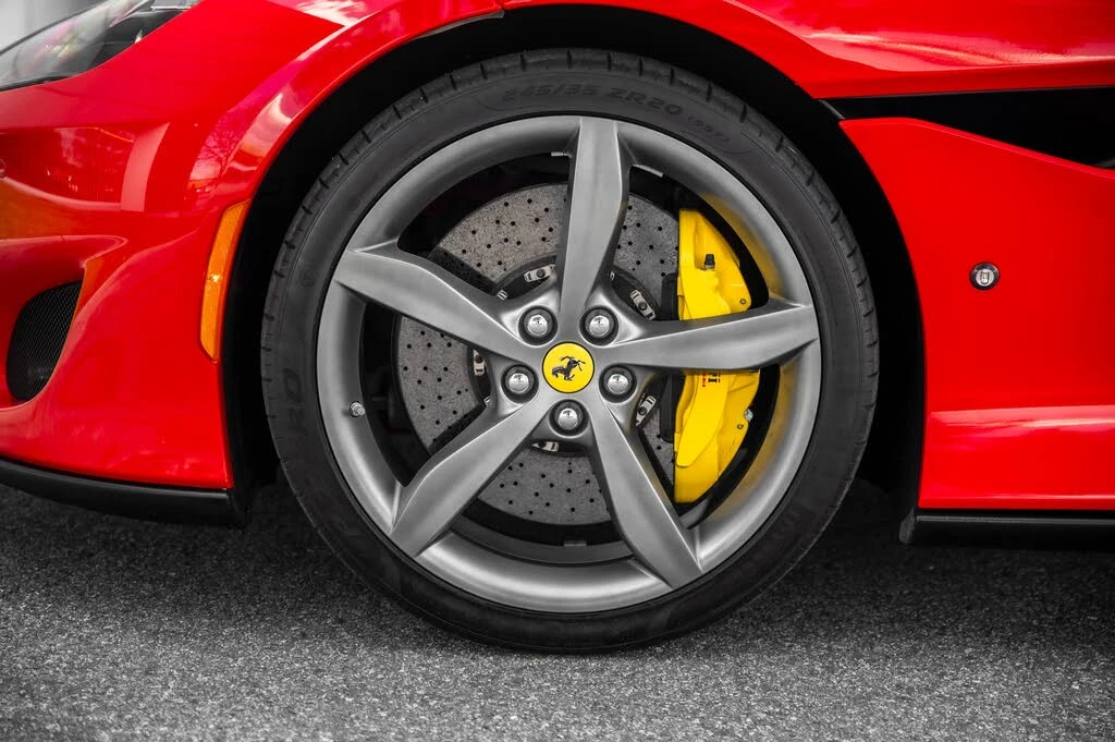 2019 Ferrari Portofino - Image 24 of 31
