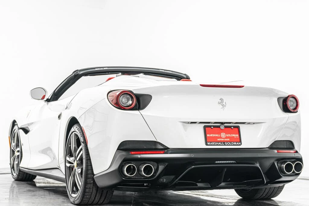 2019 Ferrari Portofino - Image 7 of 31