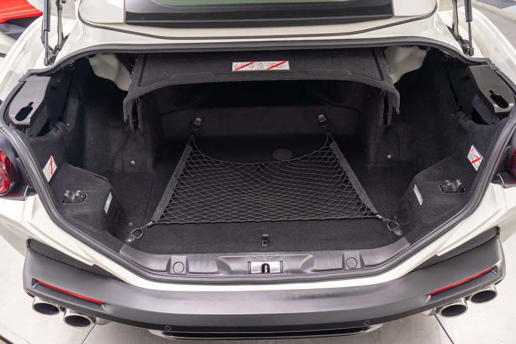 2019 Ferrari Portofino - Image 19 of 31