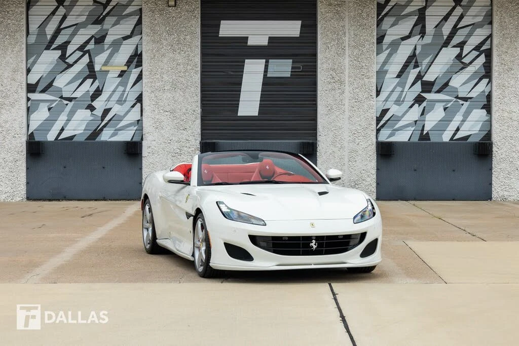 2019 Ferrari Portofino - Image 2 of 31