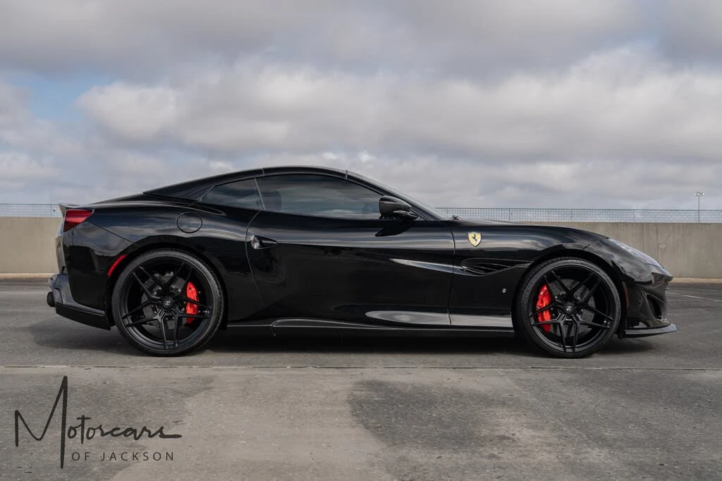 2019 Ferrari Portofino - Image 7 of 31