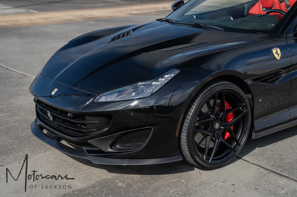 2019 Ferrari Portofino - Image 24 of 31