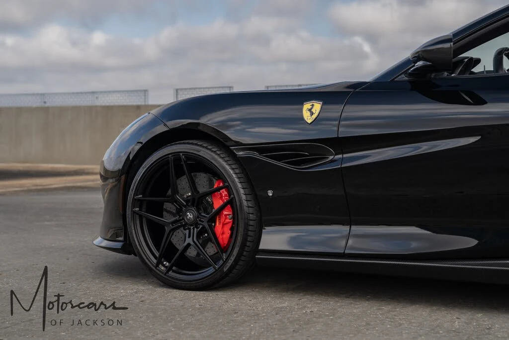 2019 Ferrari Portofino - Image 30 of 31