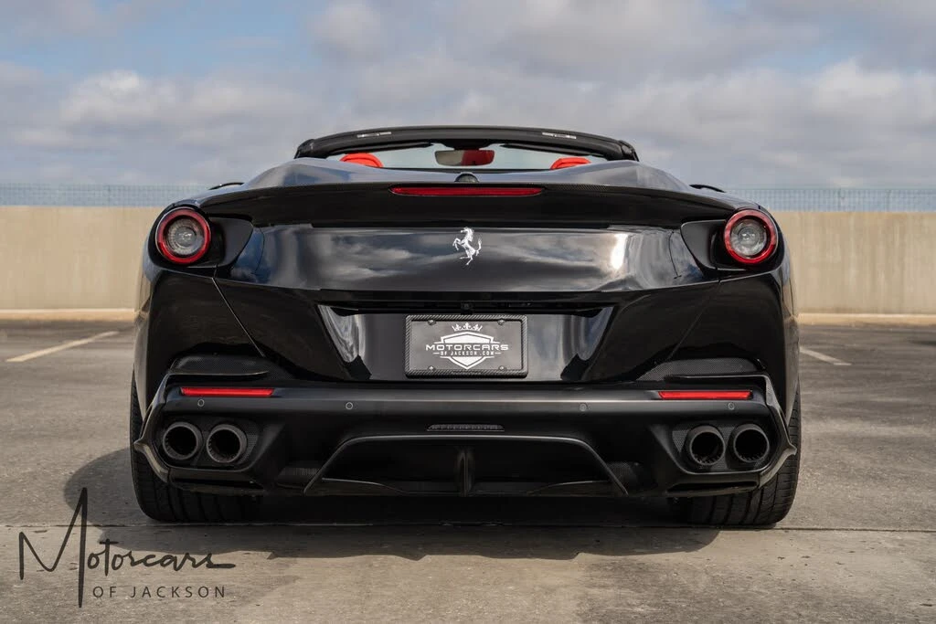 2019 Ferrari Portofino - Image 12 of 31