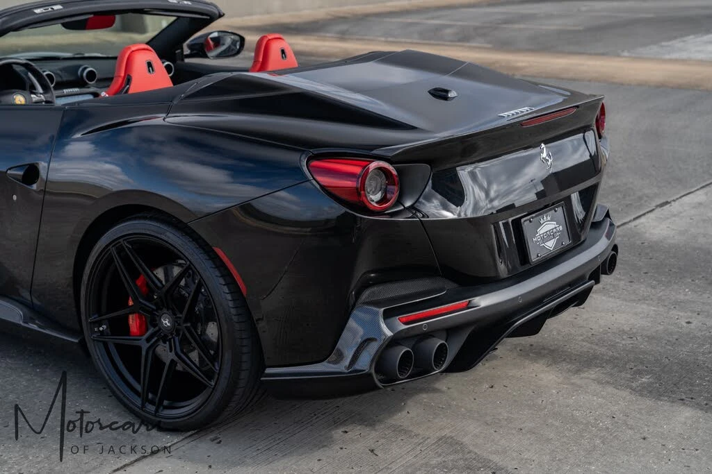 2019 Ferrari Portofino - Image 27 of 31