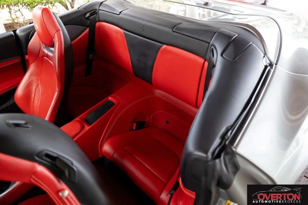 2019 Ferrari Portofino - Image 16 of 31