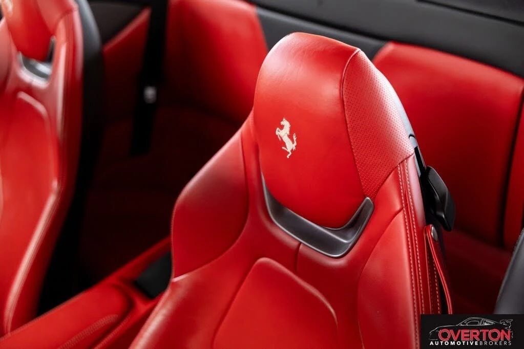 2019 Ferrari Portofino - Image 14 of 31