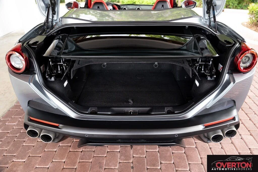 2019 Ferrari Portofino - Image 26 of 31