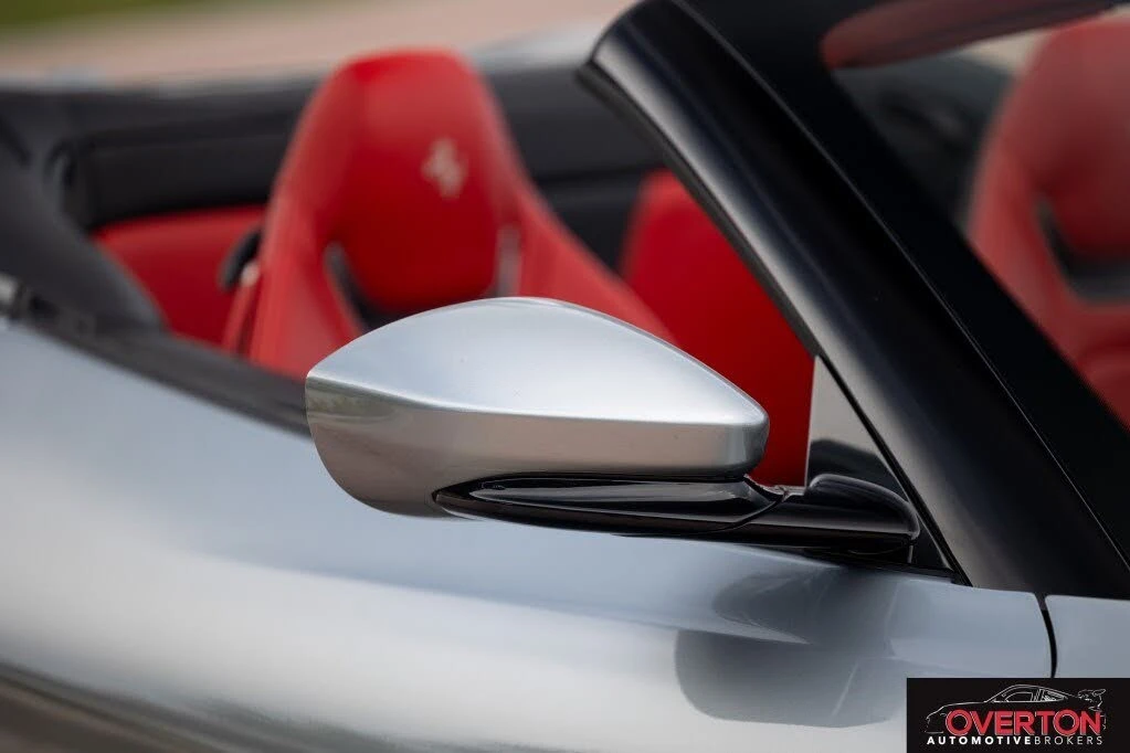 2019 Ferrari Portofino - Image 25 of 31