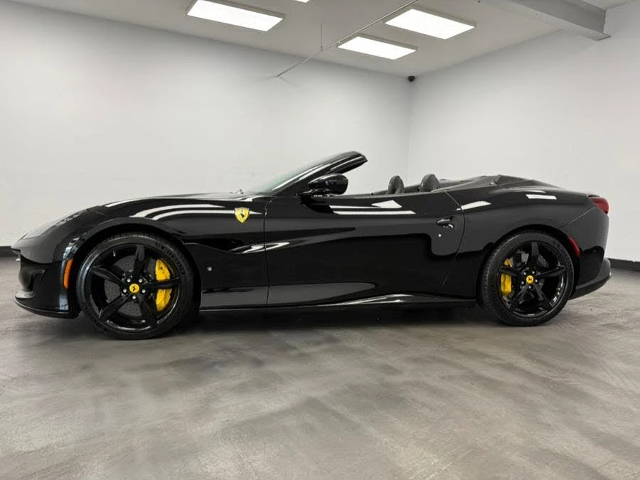 2019 Ferrari Portofino - Image 7 of 31