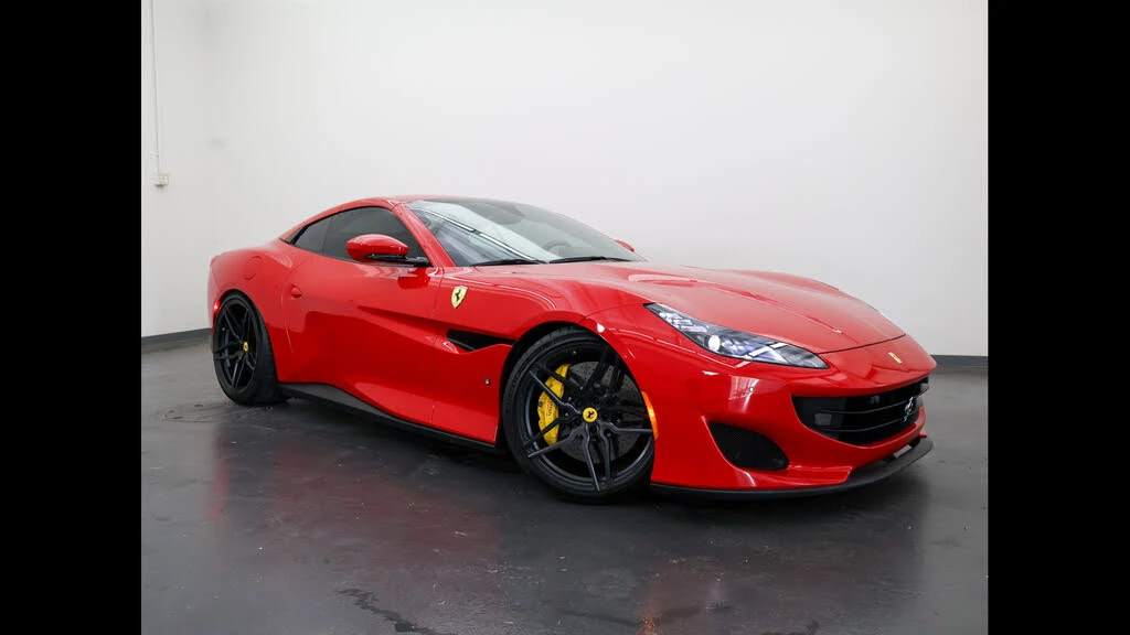 2019 Ferrari Portofino - Image 2 of 31