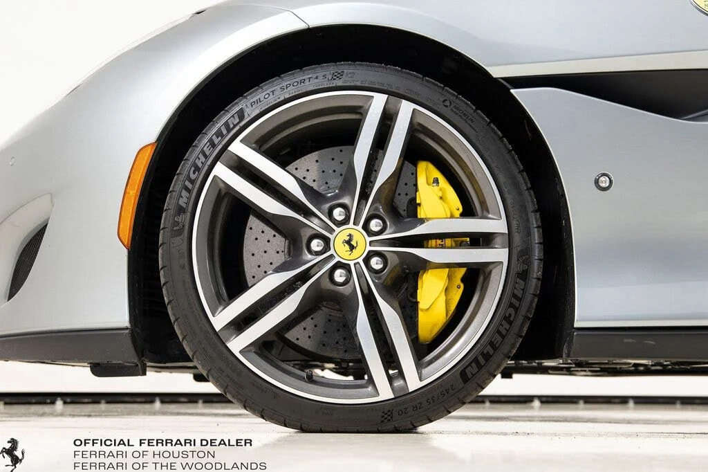 2019 Ferrari Portofino - Image 20 of 31