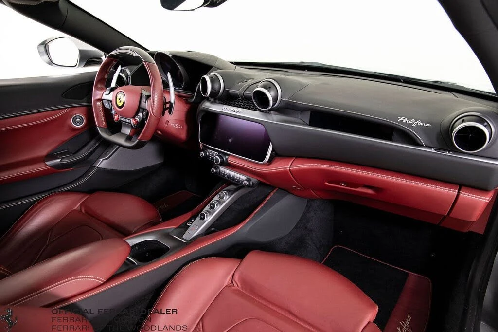 2019 Ferrari Portofino - Image 19 of 31