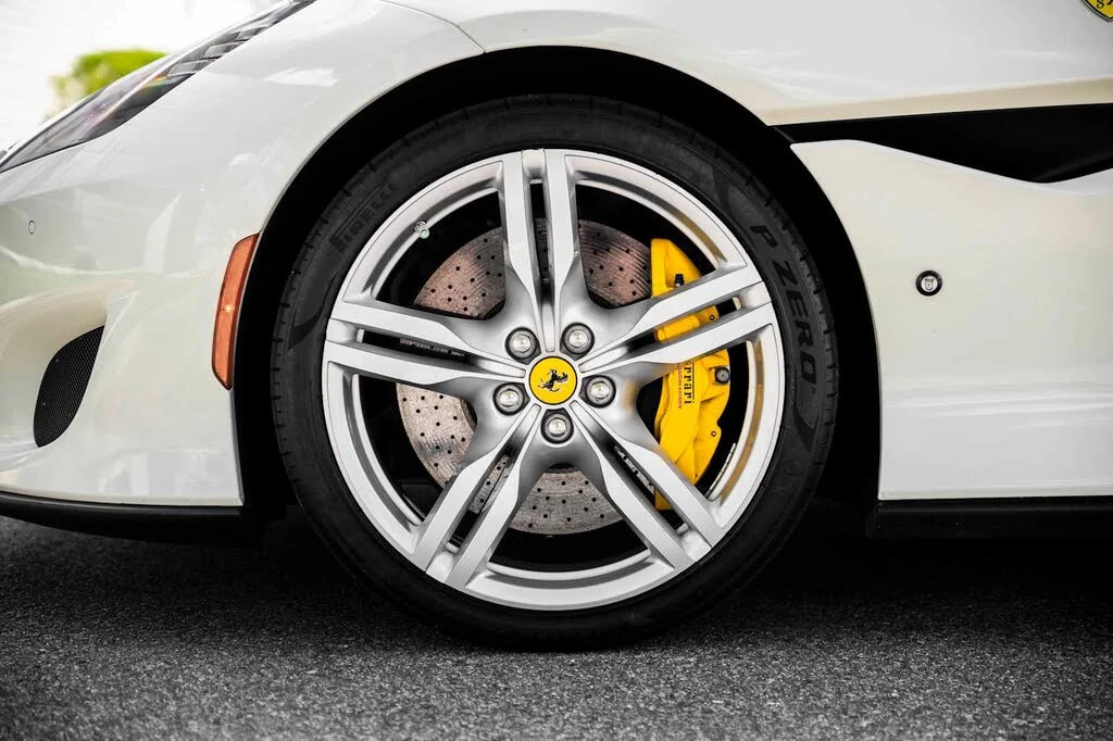 2019 Ferrari Portofino - Image 28 of 31