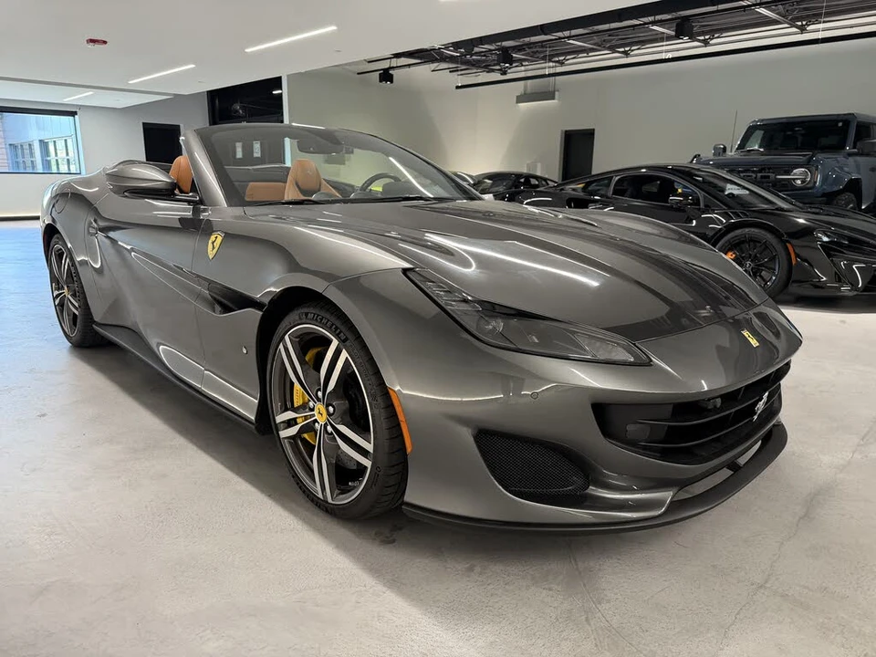 2019 Ferrari Portofino - Image 9 of 22