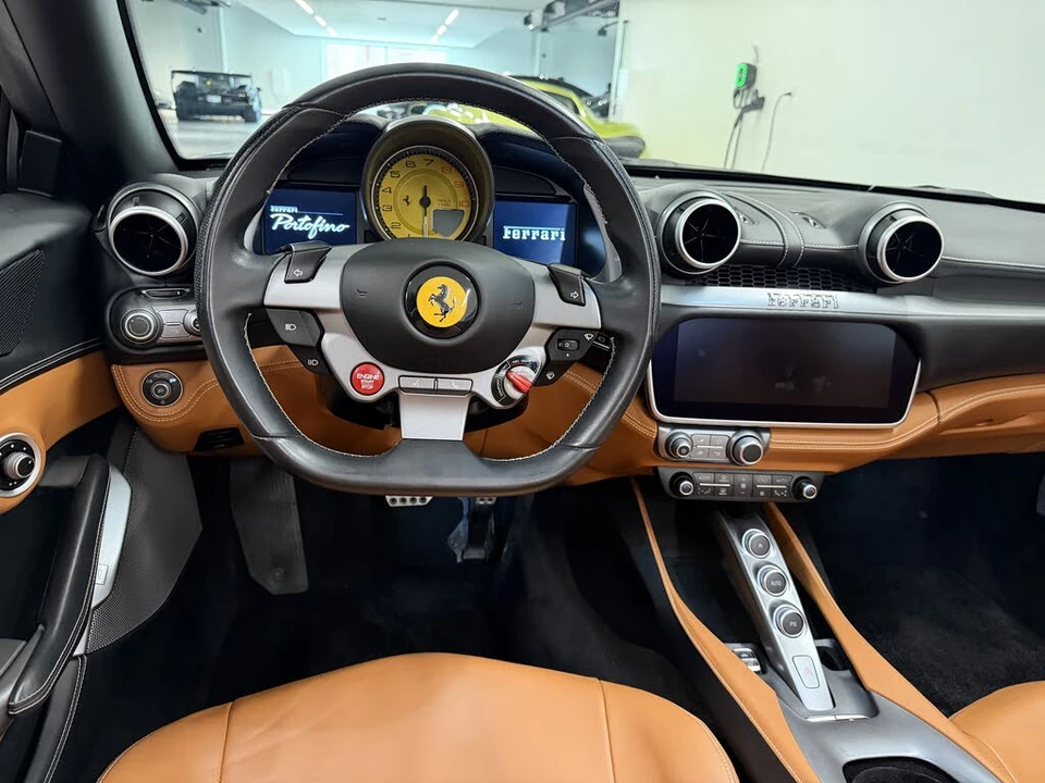 2019 Ferrari Portofino - Image 15 of 22
