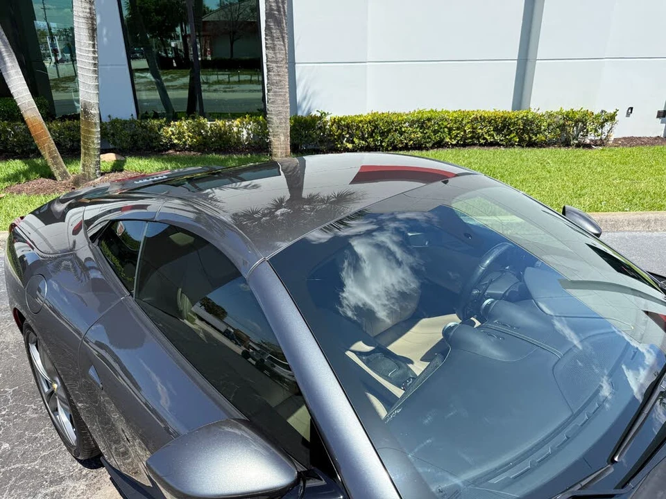 2019 Ferrari Portofino - Image 28 of 31